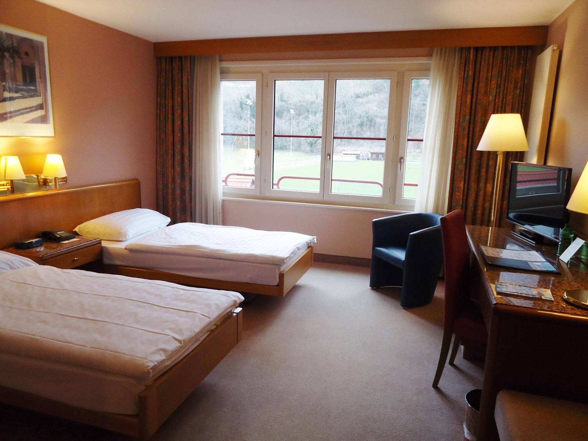 Hotel Le Cedre Bex Ruang foto